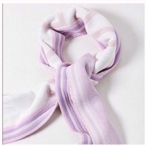 Urban Outfitters UO NW0T silver lining soccer scarf y2k - Picture 1 of 6